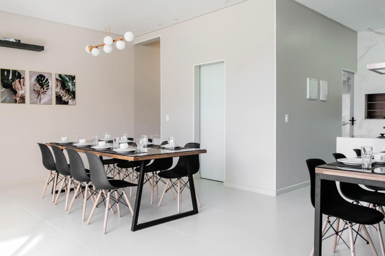 Casa Requinte, 4 , Piscina Ii Сasa de vacaciones *